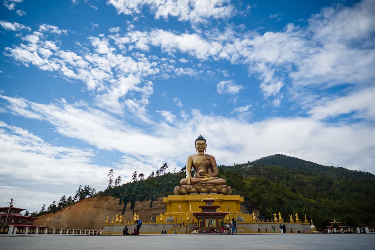 Khamsum Yulley Namgyal Chorten — view 1