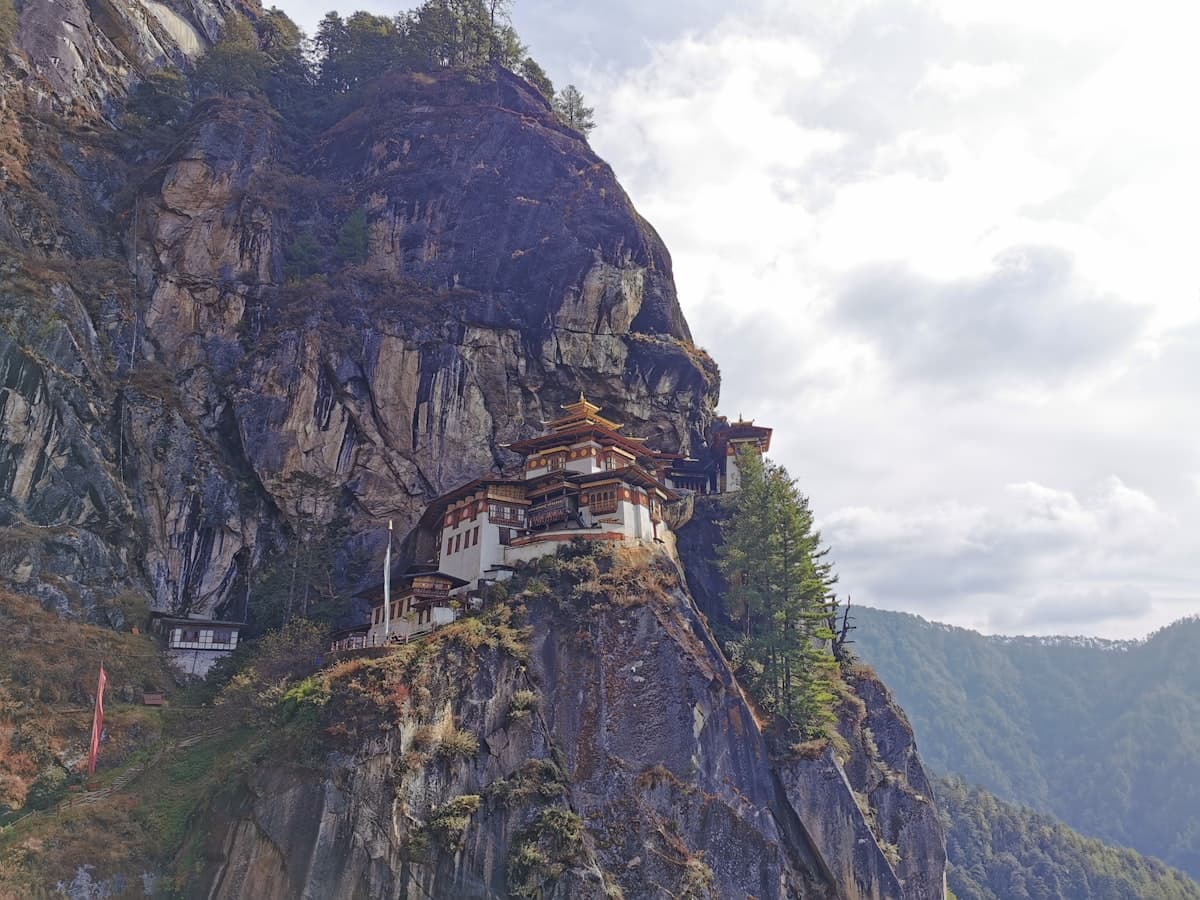 Tiger's Nest (Paro Taktsang) — view 2